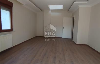 BÜYÜKÇEKMECE MİMAROBA E5 e YAKIN 6+2 ÇİFT GİRİŞLİ DUBLEKS DAİRE