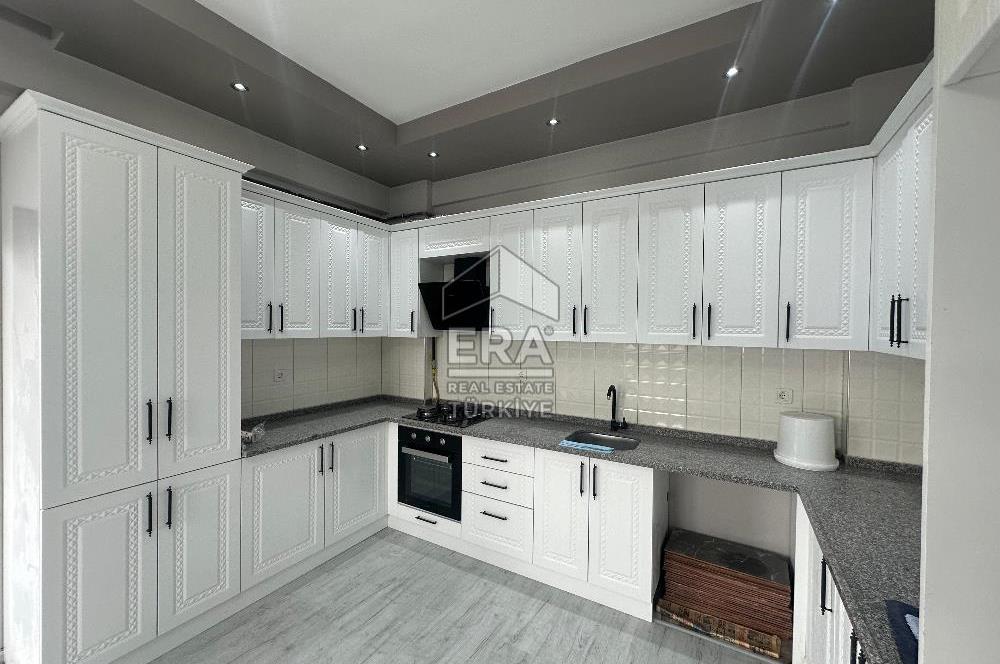 ERA PORT GÜVENCESİYLE KUVA-İ MILLIYE MAHALLESİNDE TRIPLEKS VİLLA