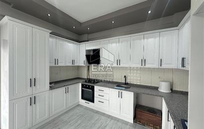 ERA PORT GÜVENCESİYLE KUVA-İ MILLIYE MAHALLESİNDE TRIPLEKS VİLLA