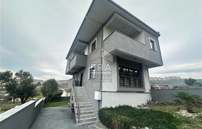 ERA PORT GÜVENCESİYLE KUVA-İ MILLIYE MAHALLESİNDE TRIPLEKS VİLLA