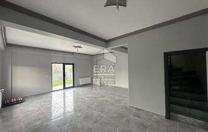 ERA PORT GÜVENCESİYLE KUVA-İ MILLIYE MAHALLESİNDE TRIPLEKS VİLLA