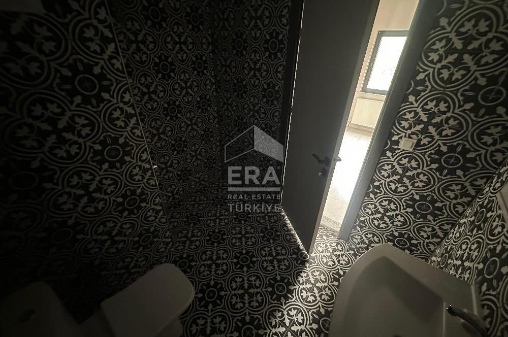 ERA PORT GÜVENCESİYLE KUVA-İ MILLIYE MAHALLESİNDE TRIPLEKS VİLLA