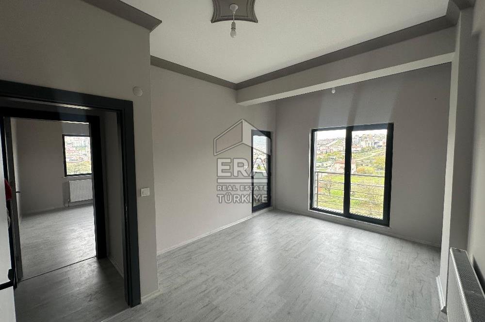 ERA PORT GÜVENCESİYLE KUVA-İ MILLIYE MAHALLESİNDE TRIPLEKS VİLLA