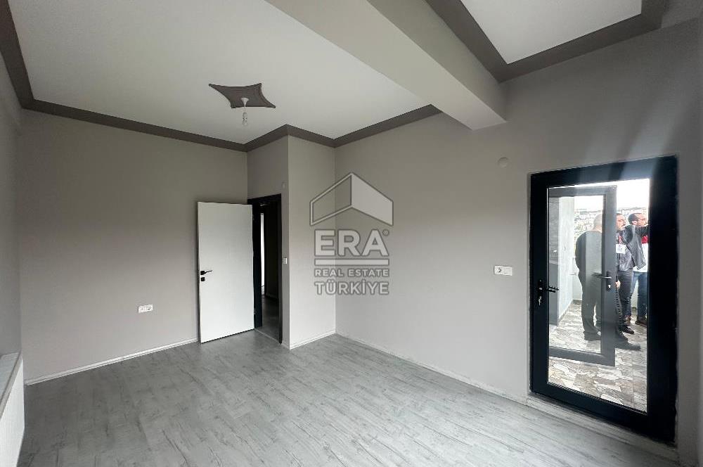 ERA PORT GÜVENCESİYLE KUVA-İ MILLIYE MAHALLESİNDE TRIPLEKS VİLLA