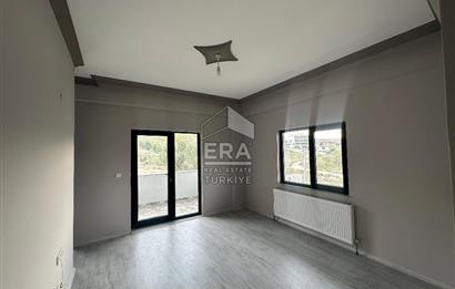 ERA PORT GÜVENCESİYLE KUVA-İ MILLIYE MAHALLESİNDE TRIPLEKS VİLLA