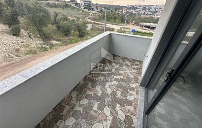 ERA PORT GÜVENCESİYLE KUVA-İ MILLIYE MAHALLESİNDE TRIPLEKS VİLLA