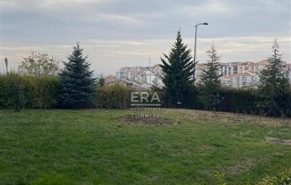 Ege Bölgesinde Natoyolu Caddesi Yakınlarında Geniş 3+1 Kiralık