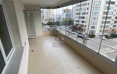 Ege Bölgesinde Natoyolu Caddesi Yakınlarında Geniş 3+1 Kiralık