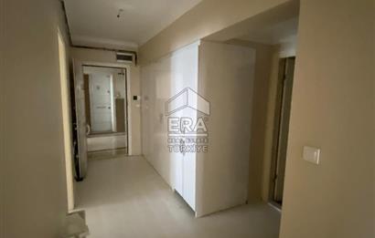 Ege Bölgesinde Natoyolu Caddesi Yakınlarında Geniş 3+1 Kiralık