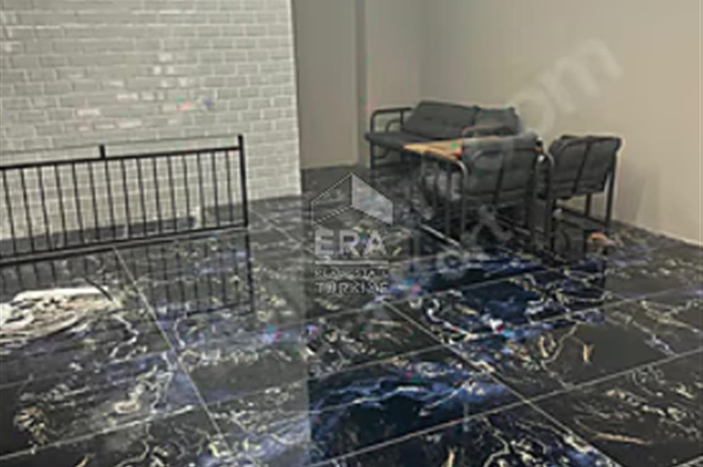 ERA PORT GÜVENCESİYLE CİTY LİFE10'DA DEPOLU DÜKKAN