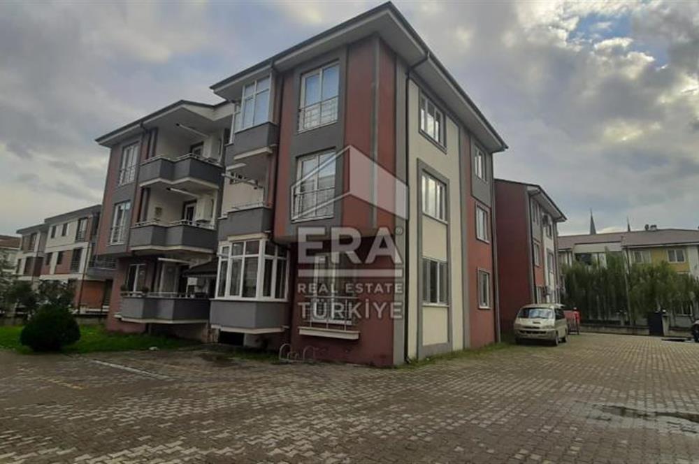 ERA KARAT SERDİVAN YAZLIK MAH.DE 2+1 EŞYALI SİTE İÇİNDE KİRALIK