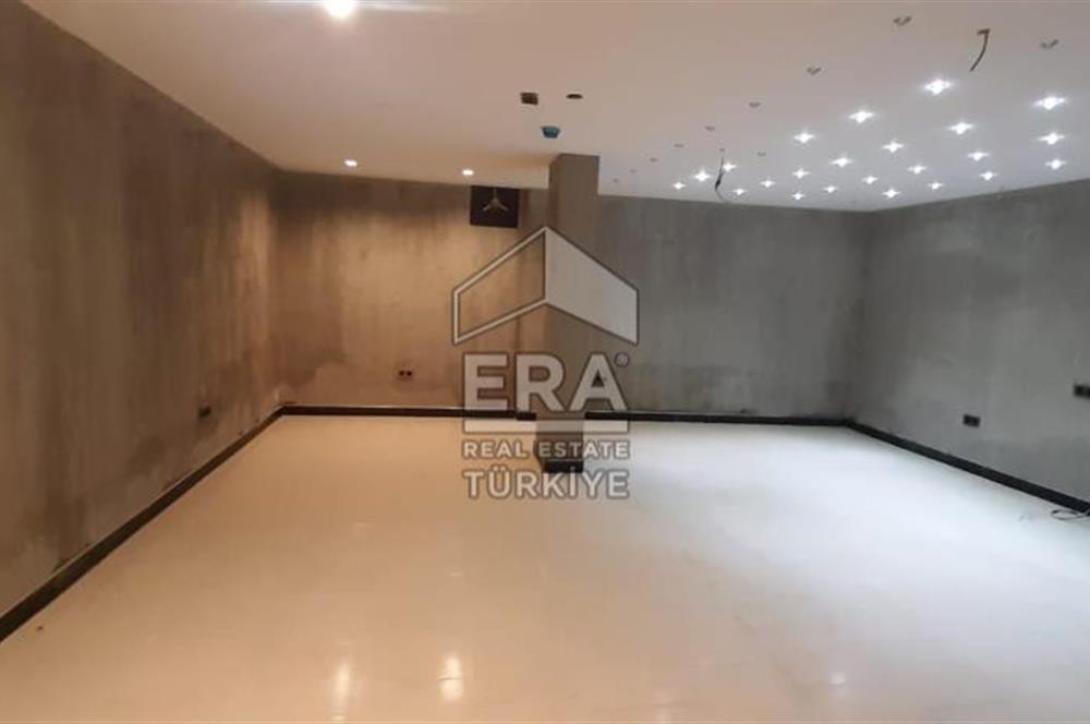 ERA KARAT SERDİVAN ESENTEPE’DE GÖL MANZARALI SATILIK VİLLA