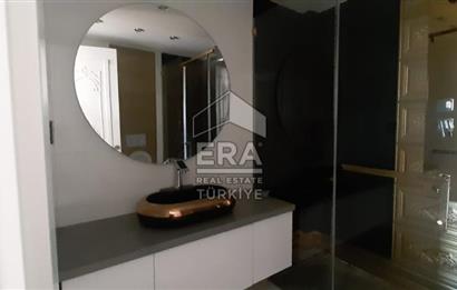 ERA KARAT SERDİVAN ESENTEPE’DE GÖL MANZARALI SATILIK VİLLA