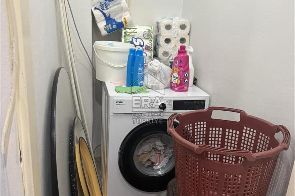 Çiğli Yakakent Mah. Muhteşem Deniz Manzaralı 3+1 Satılık Daire