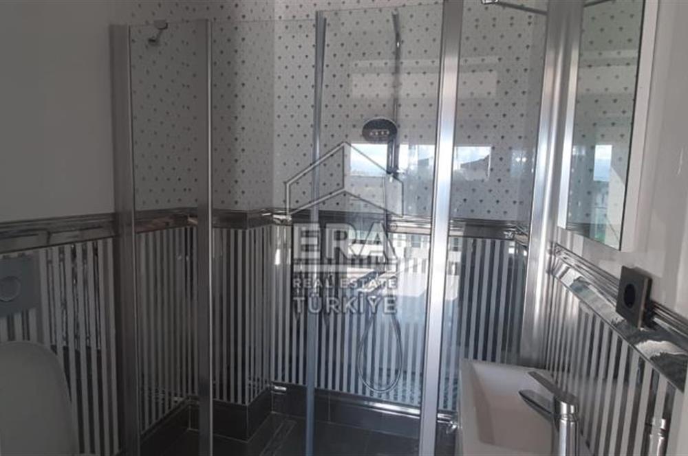 ERA KARAT SERDİVAN ESENTEPE’DE GÖL MANZARALI SATILIK VİLLA