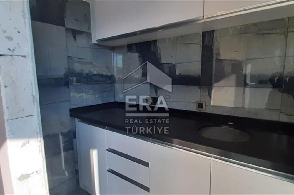 ERA KARAT SERDİVAN ESENTEPE’DE GÖL MANZARALI SATILIK VİLLA