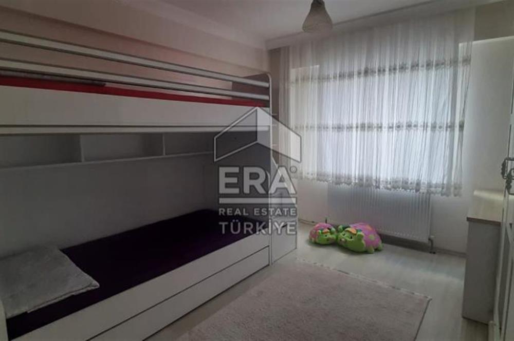 ERA KARAT SERDİVAN YAZLIK MAH.DE 2+1 EŞYALI SİTE İÇİNDE KİRALIK