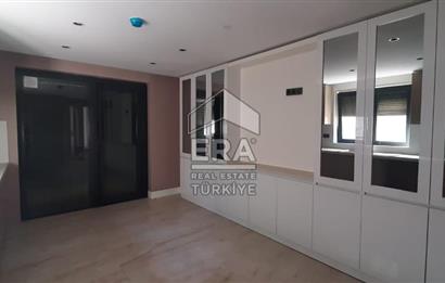 ERA KARAT SERDİVAN ESENTEPE’DE GÖL MANZARALI SATILIK VİLLA