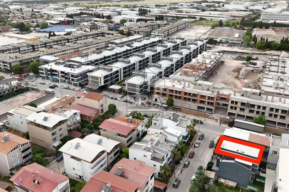 GAZİEMİR SARNIÇ EN MODERN VE KULLANIŞLI 4+1 VİLLASI