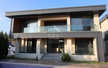 ERA KARAT SERDİVAN ESENTEPE’DE GÖL MANZARALI SATILIK VİLLA
