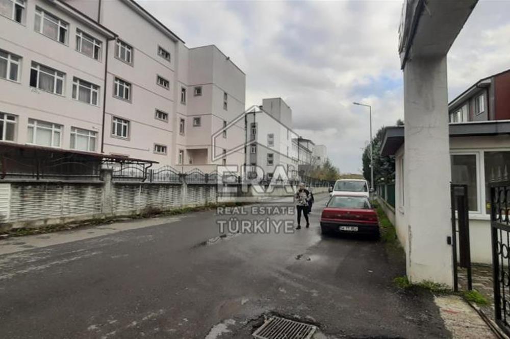 ERA KARAT SERDİVAN YAZLIK MAH.DE 2+1 EŞYALI SİTE İÇİNDE KİRALIK