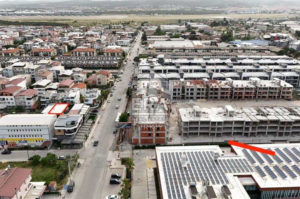 GAZİEMİR SARNIÇ EN MODERN VE KULLANIŞLI 4+1 VİLLASI
