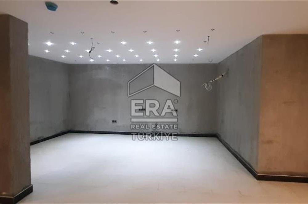 ERA KARAT SERDİVAN ESENTEPE’DE GÖL MANZARALI SATILIK VİLLA