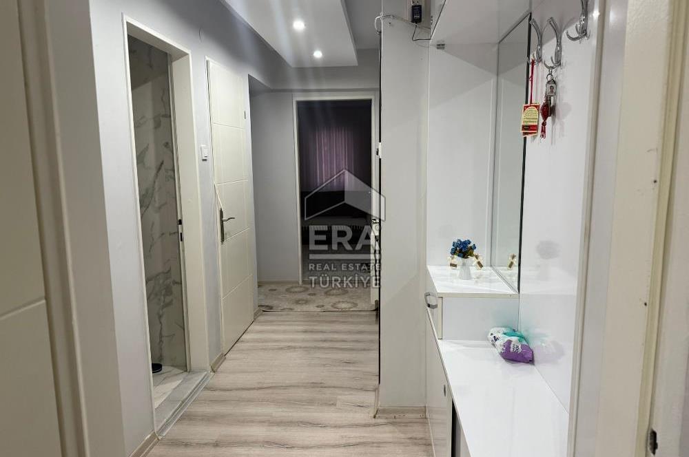 Çiğli Yakakent Mah. Muhteşem Deniz Manzaralı 3+1 Satılık Daire