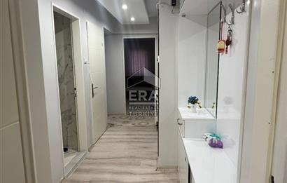 Çiğli Yakakent Mah. Muhteşem Deniz Manzaralı 3+1 Satılık Daire