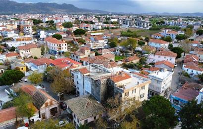Altınova Merkezi, Ana Cadde üzerinde Satılık Komple Bina