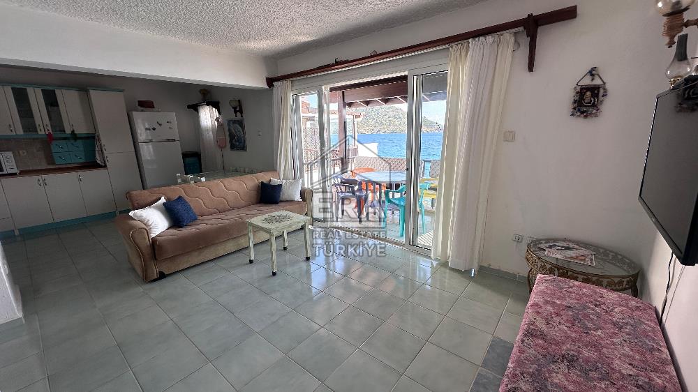 Datça Aktur'da Denize Sıfır Kiralık 2+1 Daire