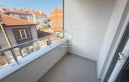 ERA PORT GÜVENCESİYLE GÜMÜŞÇEMEDE KİRALIK 2+1 GENİŞ DAİRE