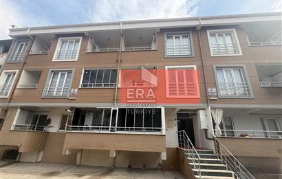 ERA PORT GÜVENCESİYLE GÜMÜŞÇEMEDE KİRALIK 2+1 GENİŞ DAİRE