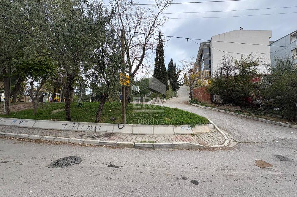 Buca Dumlupınar Mah. 677/1 Sokakta Satılık Arsa