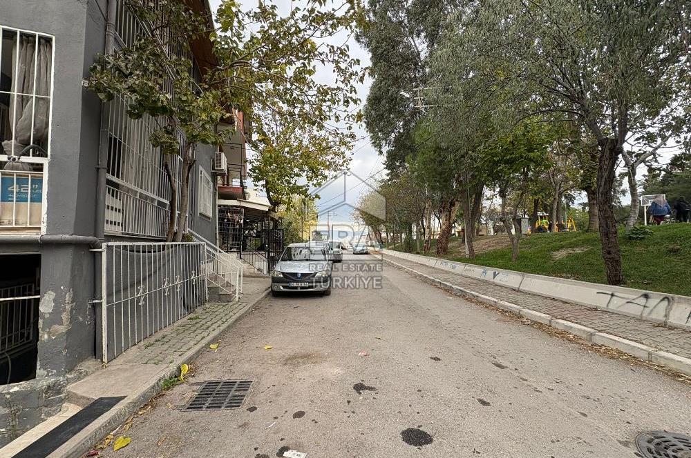 Buca Dumlupınar Mah. 677/1 Sokakta Satılık Arsa