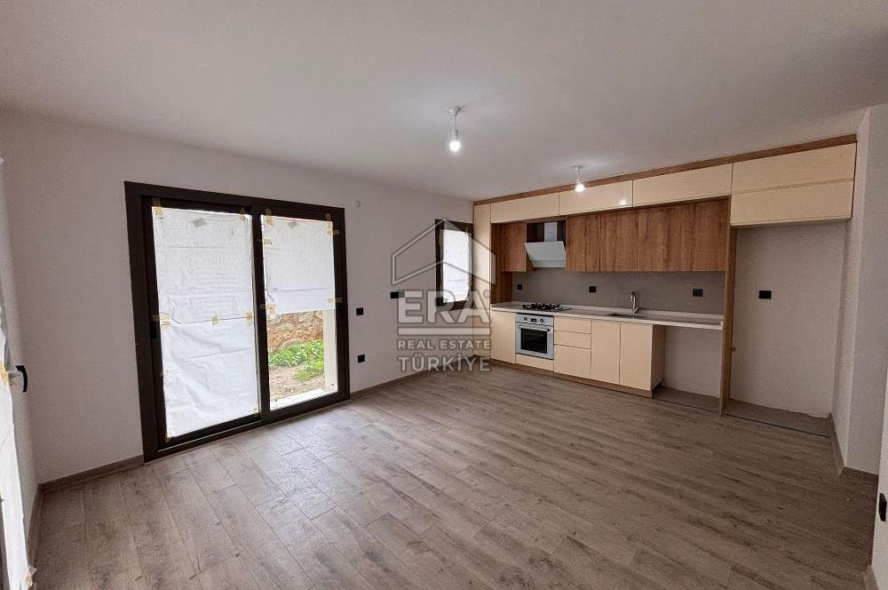 Datça Merkezde Yıllık Kiralık 1+1 65 m² Bahçe Katı Daire