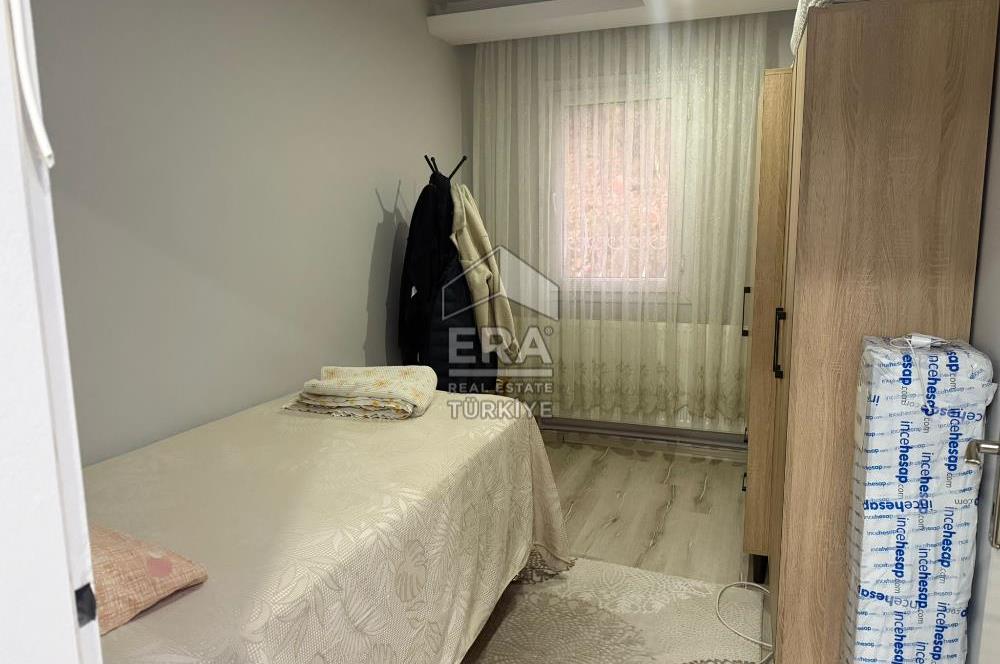 Çiğli Yakakent Mah. Muhteşem Deniz Manzaralı 3+1 Satılık Daire