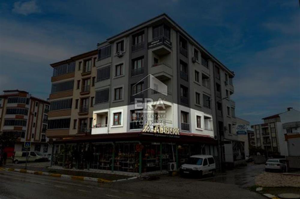 BALIKESİR PLEVNE MAHALLESİ  SAVAŞTEPE CADDESİ ÜZERİNDE SATILIK 3+1 DAİRE