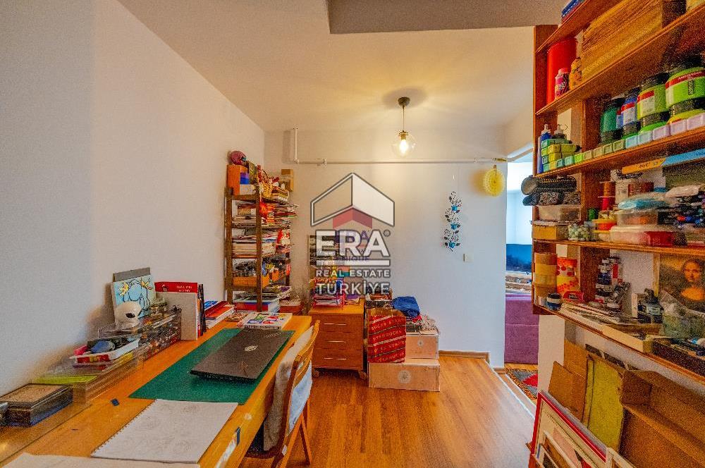 Zekeriyaköyde Yüksek Tabela Değerli Ticari 2 Bina