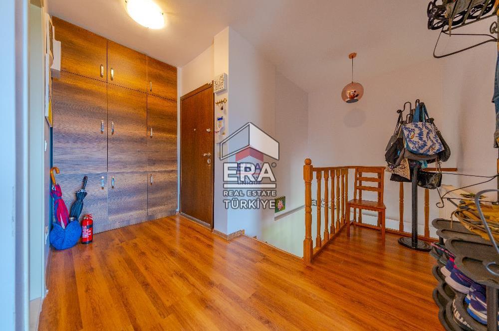 Ana Cadde Cepheli Geniş Bahçeli & Satılık Ticari Bina