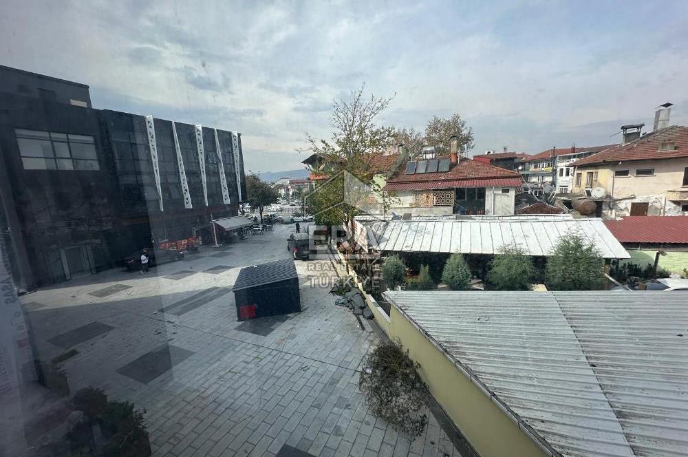 ERA KARAT'TAN EĞİTİM ARAŞTIRMA HASTANESİ YANINDA KİRALIK OFİS