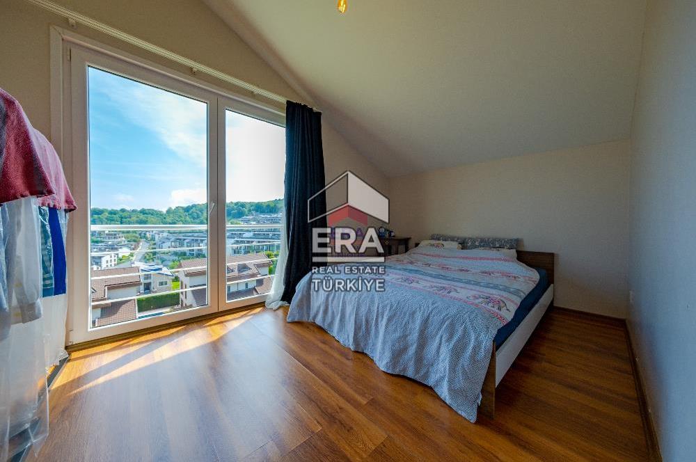 Zekeriyaköyde Yüksek Tabela Değerli Ticari 2 Bina