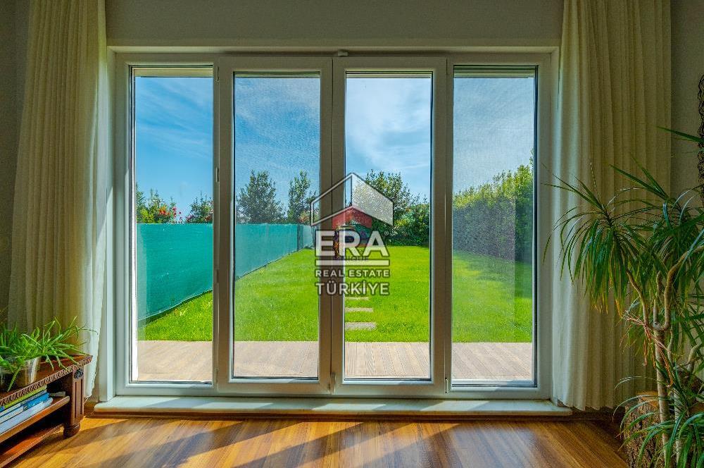 Ana Cadde Cepheli Geniş Bahçeli & Satılık Ticari Bina