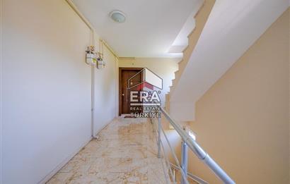 Zekeriyaköyde Yüksek Tabela Değerli Ticari 2 Bina