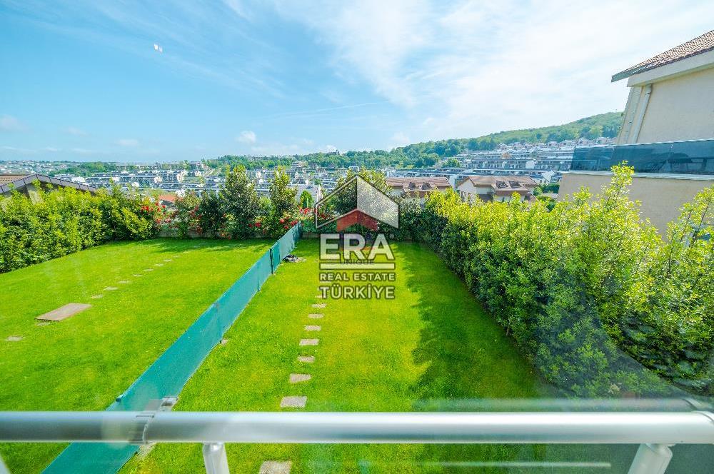 Ana Cadde Cepheli Geniş Bahçeli & Satılık Ticari Bina