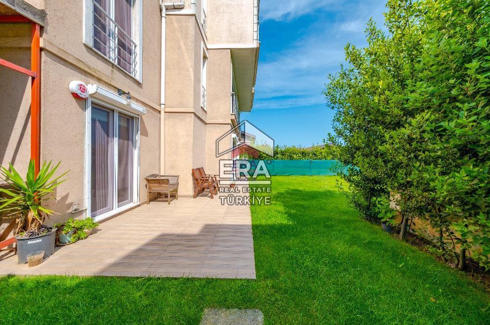 Ana Cadde Cepheli Geniş Bahçeli & Satılık Ticari Bina