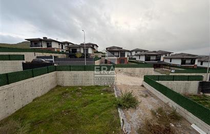 ERA SÖZ DEN BALIKESİR KÖTEYLİ DE MÜSTAKİL BAHÇELİ OTURUMA HAZIR 4+1 DUBLEKS VİLLA