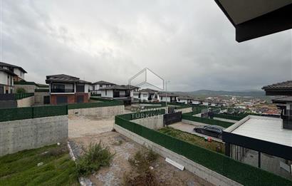 ERA SÖZ DEN BALIKESİR KÖTEYLİ DE MÜSTAKİL BAHÇELİ OTURUMA HAZIR 4+1 DUBLEKS VİLLA