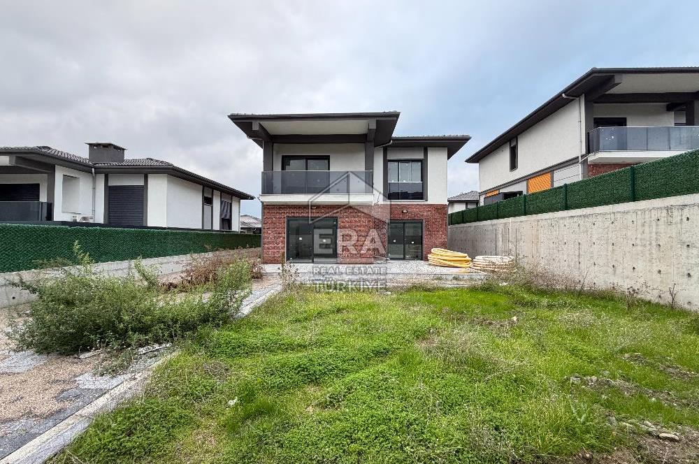 ERA SÖZ DEN BALIKESİR KÖTEYLİ DE MÜSTAKİL BAHÇELİ OTURUMA HAZIR 4+1 DUBLEKS VİLLA