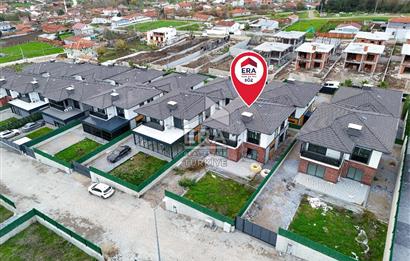 ERA SÖZ DEN BALIKESİR KÖTEYLİ DE MÜSTAKİL BAHÇELİ OTURUMA HAZIR 4+1 DUBLEKS VİLLA